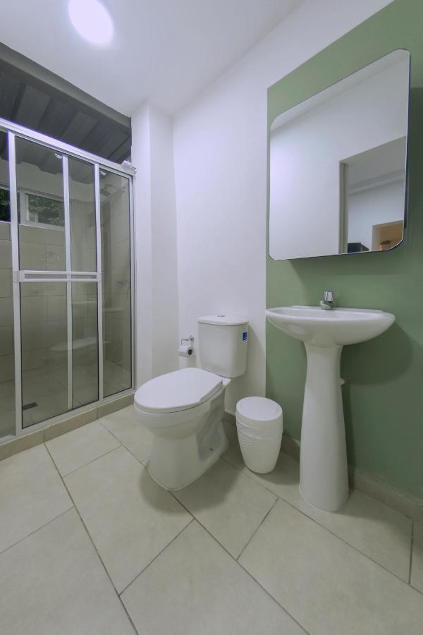 Ventiuna Hotel Y Coliving Pereira Eksteriør billede